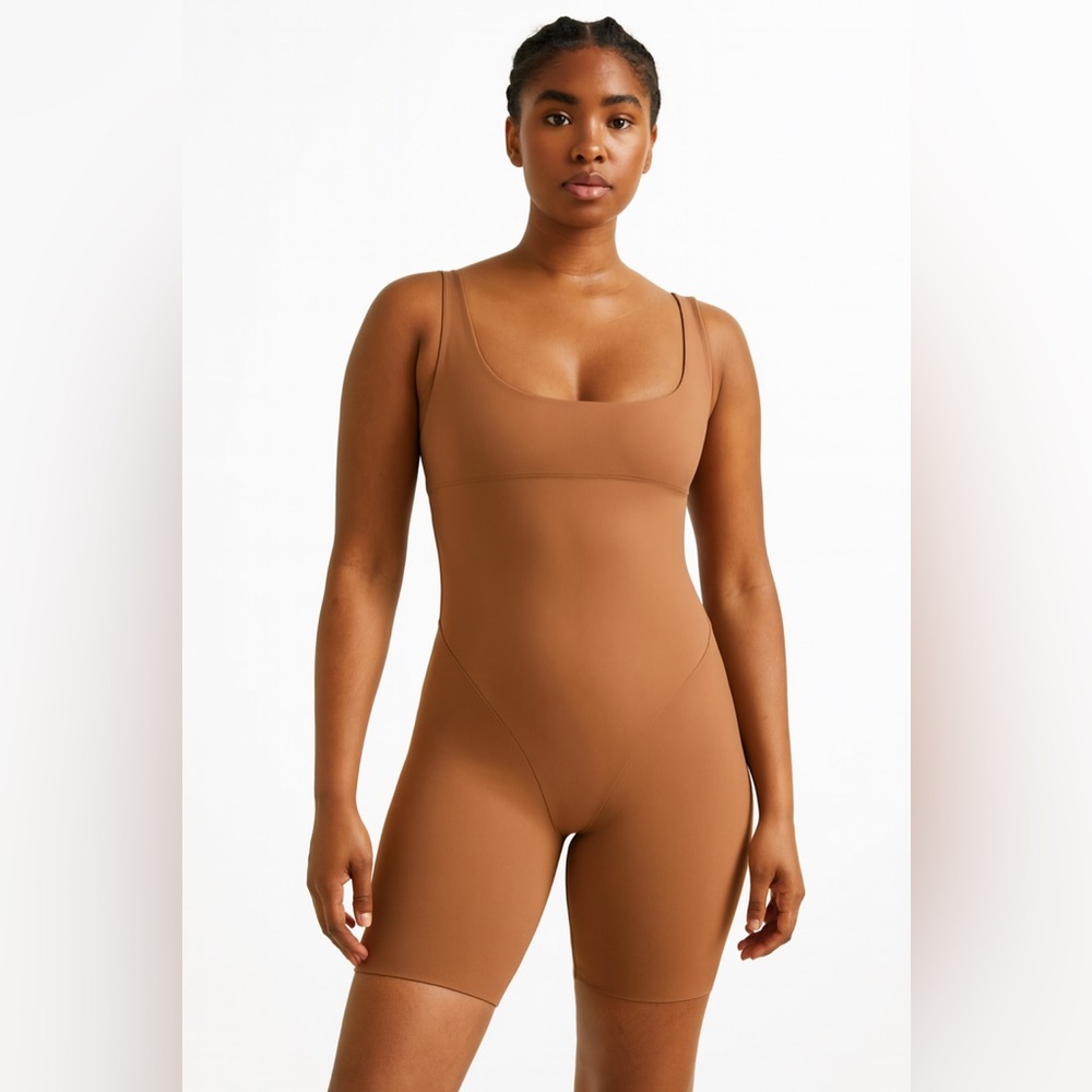 Slim line body sculpting shape wear. Size small